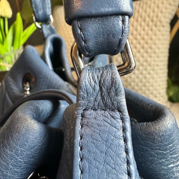 Chanel Chevron Deerskin Bucket Bag-PRICE is FIRM - Picture 13 of 17